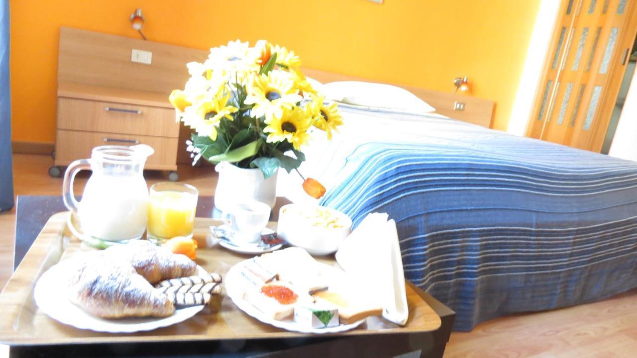 Bed and breakfast Lecce Cplaza Extérieur photo